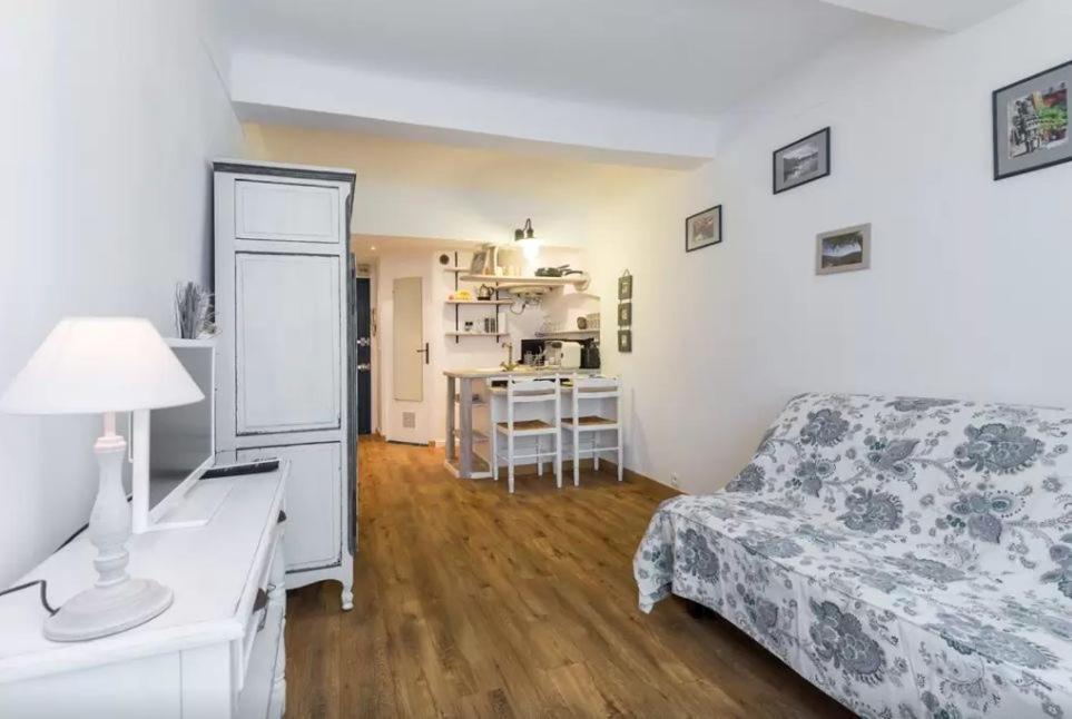 Le Fersen - Cosy Studio- Coeur Vieil Antibes Exteriör bild