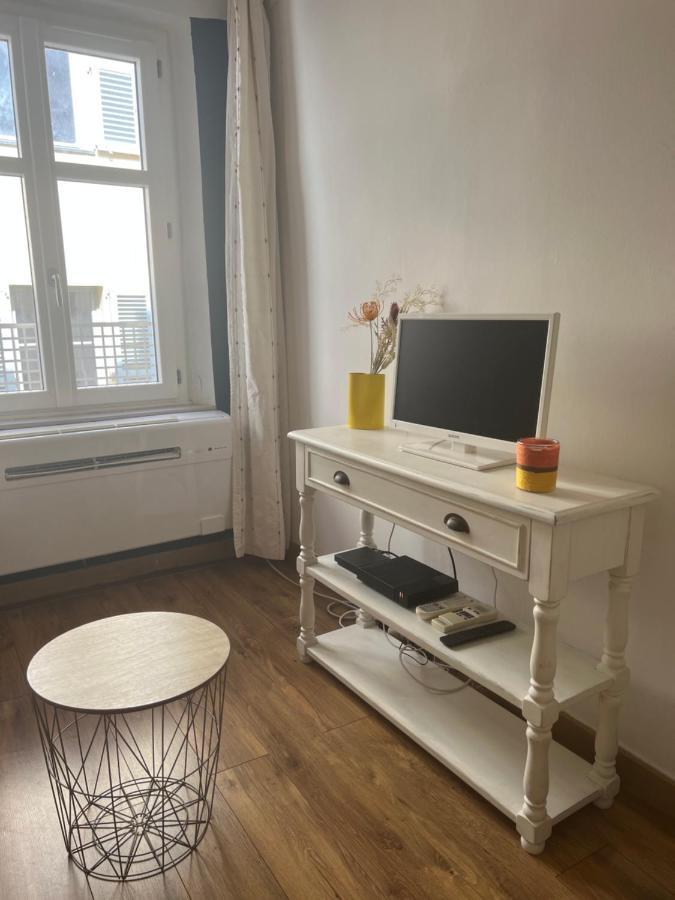 Le Fersen - Cosy Studio- Coeur Vieil Antibes Exteriör bild